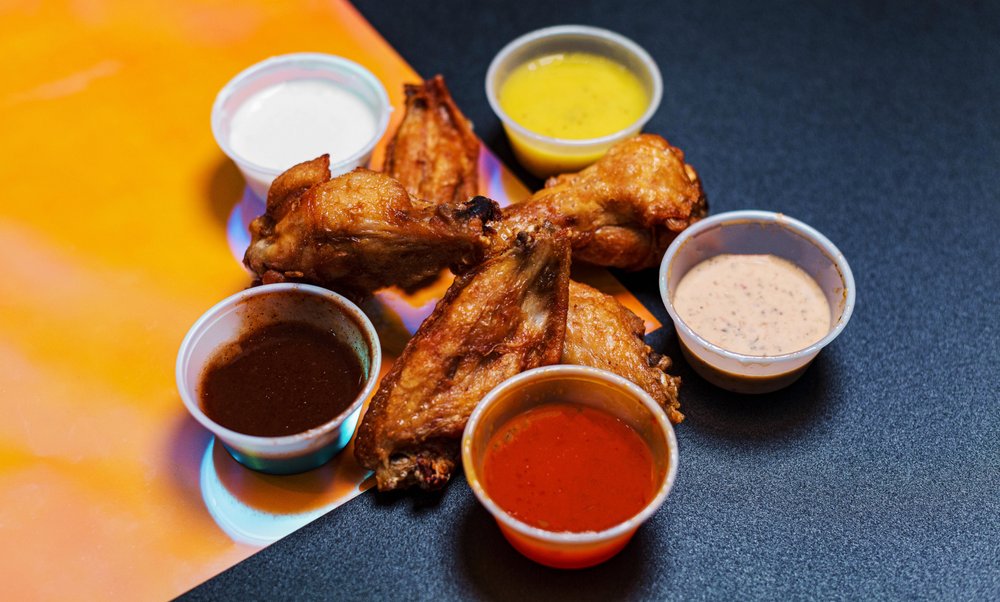 Atomic Wings