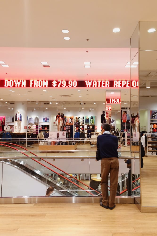 Uniqlo Closed 53 Photos 28 Reviews Women S Clothing 1 Uniqlo Closed 53 Photos 28 Reviews Women S Clothing 1 Garden State Plz Paramus Nj Phone Number Yelp
