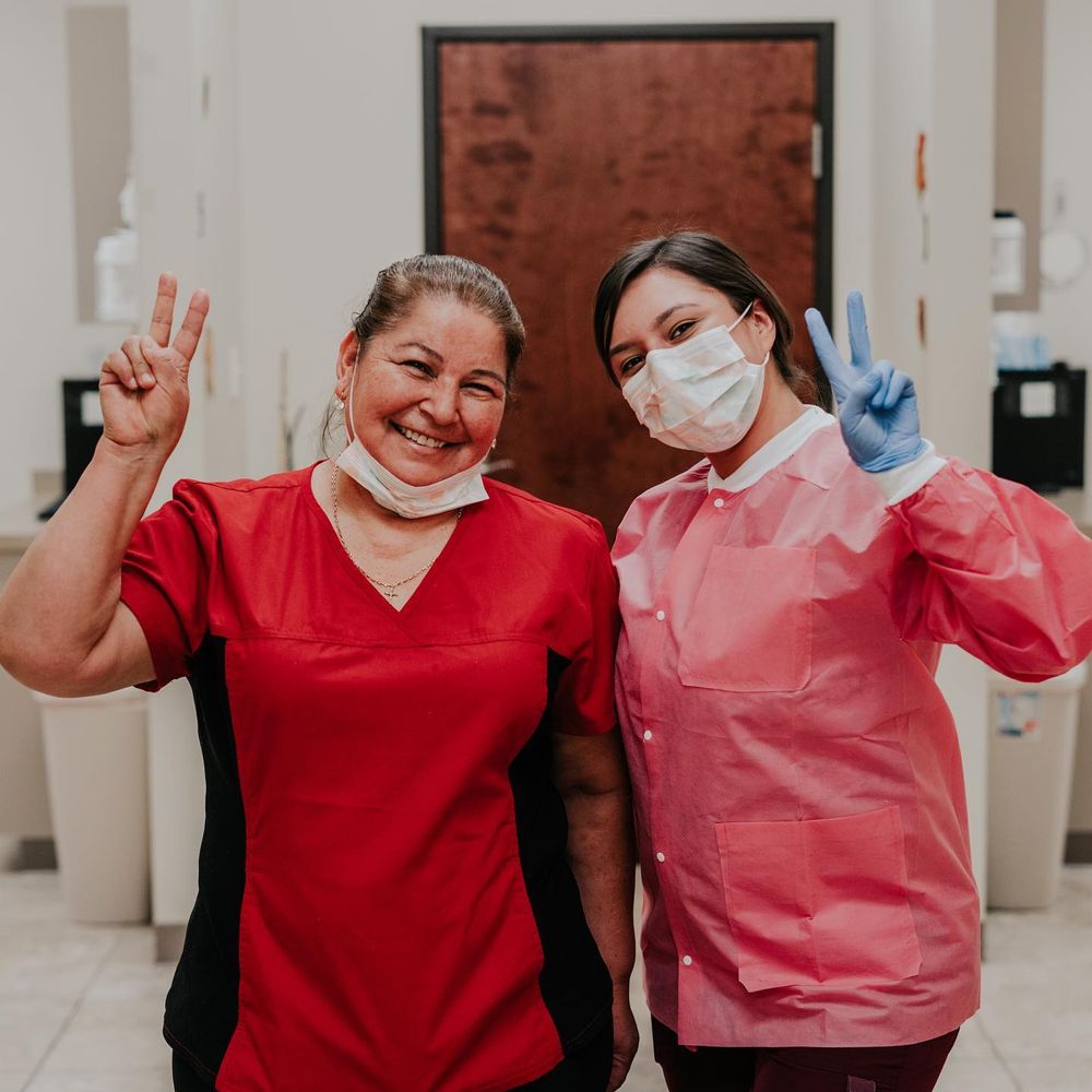 image of business Amigos Dental
