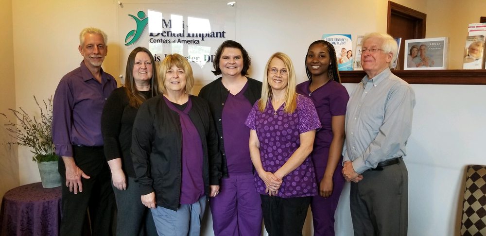 image of business Dennis J Custer, DDS