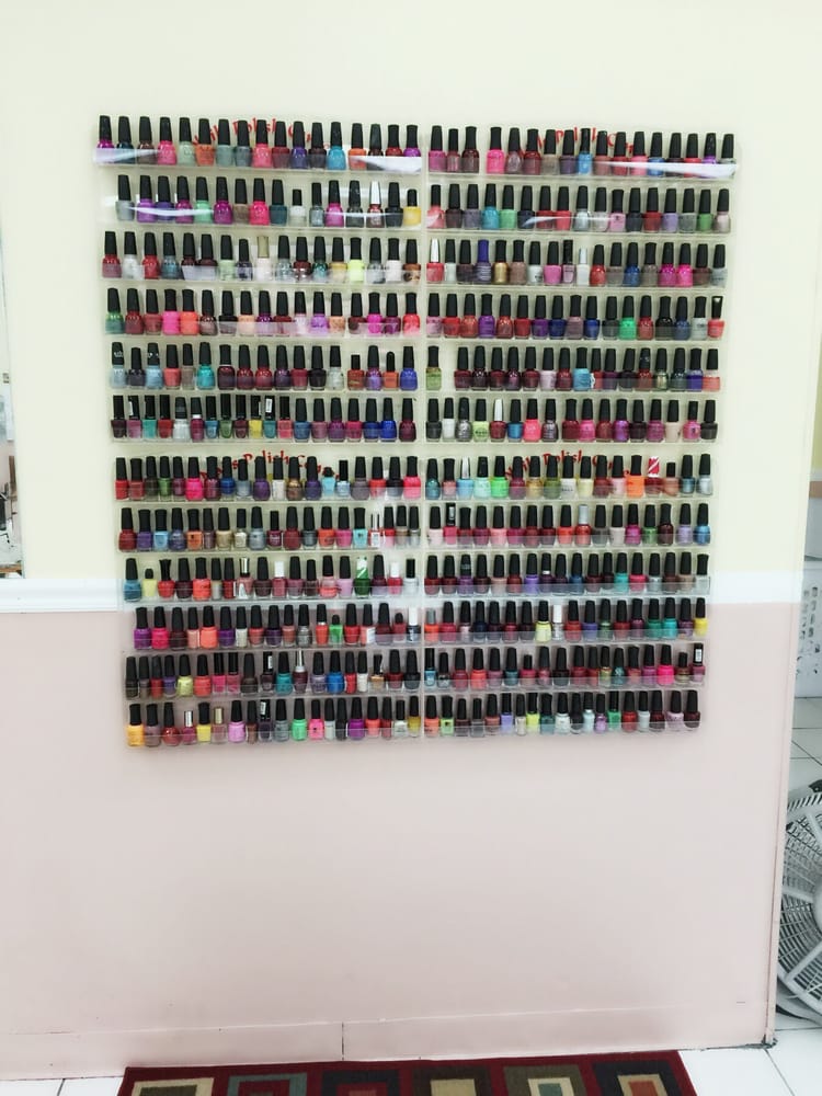 Queen’s Nails 18 Photos & 24 Reviews Nail Salons 1955 S Casino Dr