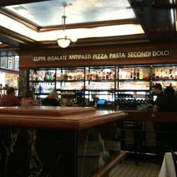 Papa Razzi Closed 45 Reviews Italian 199 Boylston St Photo Of Papa Razzi Chestnut Hill Ma United States Interior