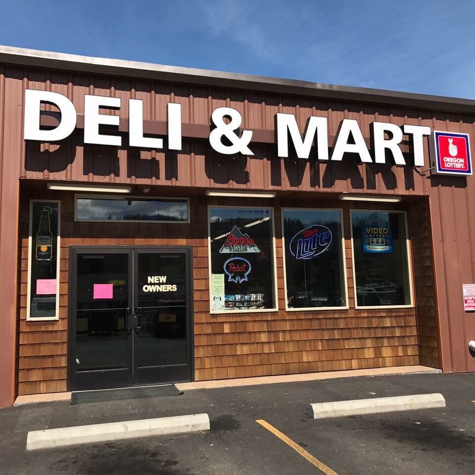 Rainier Deli & Mart