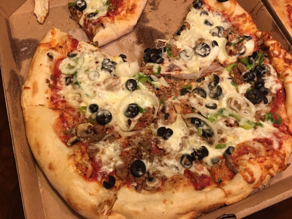 Oz Pizza 43 Photos & 98 Reviews Pizza 5 W Broad St, Fairburn, GA Restaurant Reviews