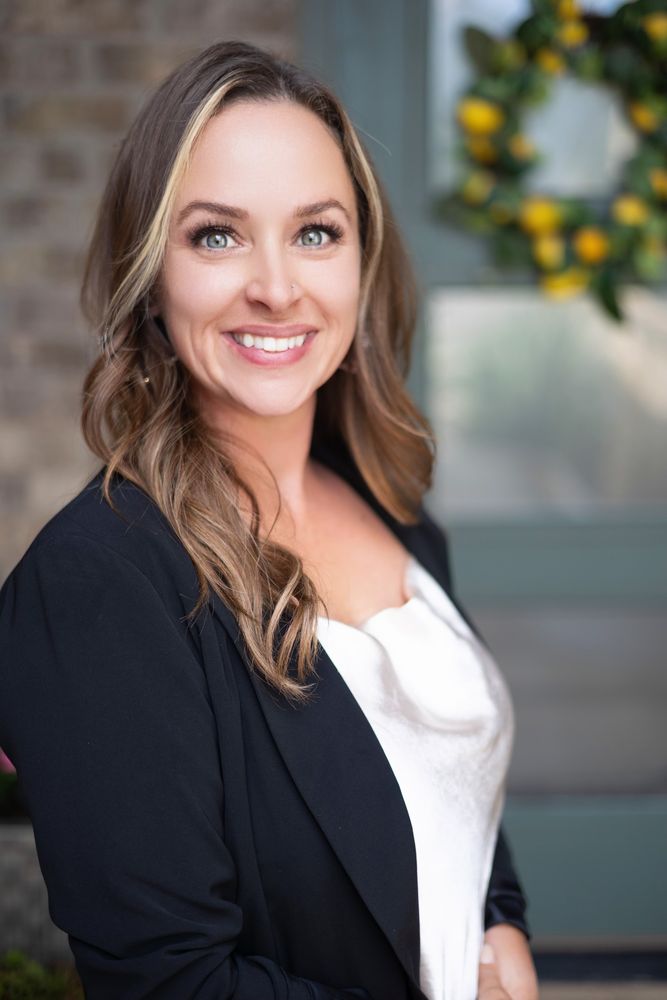 Trisha Lauer - Amy Tapp Realty