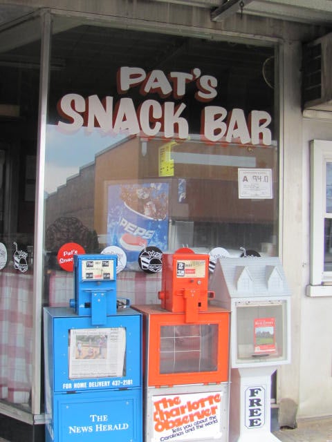 Pat's Snack Bar