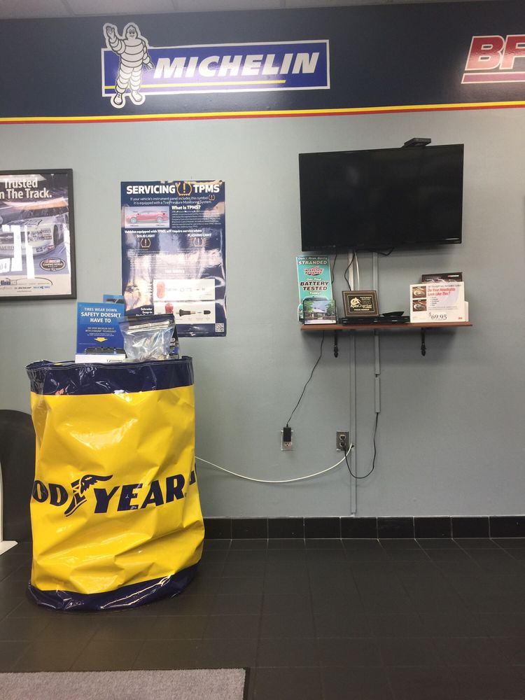 Black's Tire & Auto Service