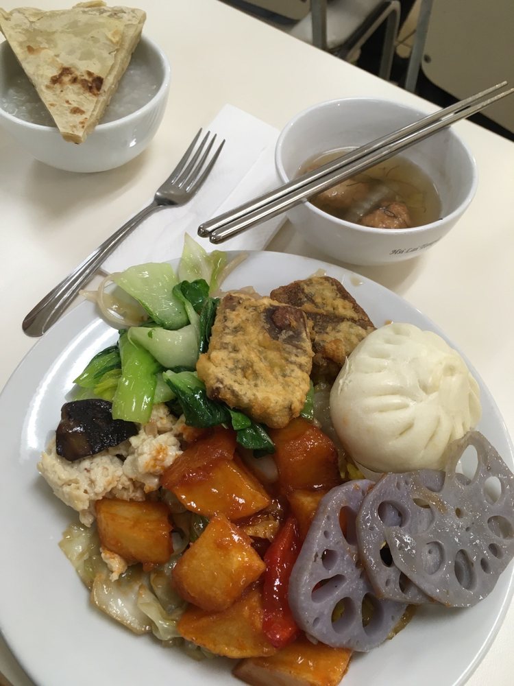 Hsi Lai Temple Vegetarian Buffet