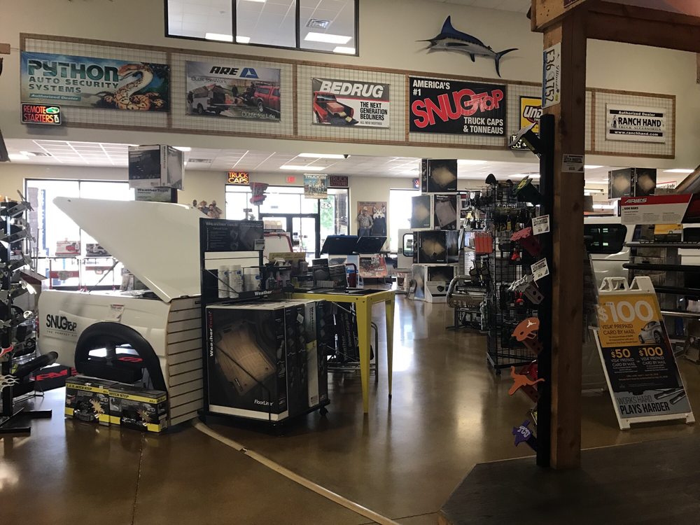 DFW Camper Corral The Truck Accessory Store 23 Photos Auto Parts