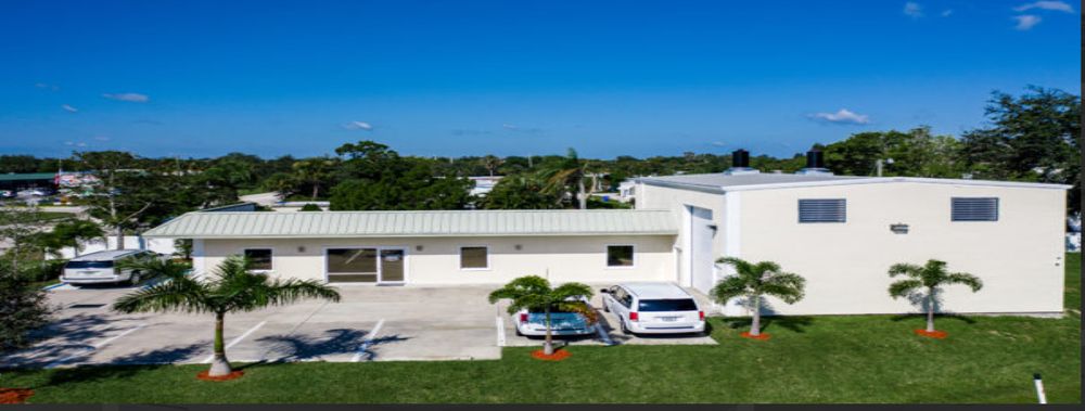 image of business Modern Dentists Of Port St Lucie
