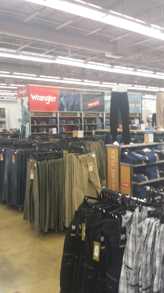 All VF Outlet outlet stores in florida Come visit VF Outlet at the Lake Buena Vista Factory Stores in Orlando, FL! VF Outlet offers brand name apparel for the entire family at incredible prices!