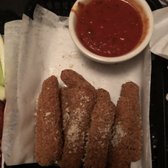 Petrillo S Italian Restaurant 265 Photos 548 Reviews Pizza Photo Of Petrillo S Italian Restaurant Glendora Ca United States Mozzarella Stick Thick