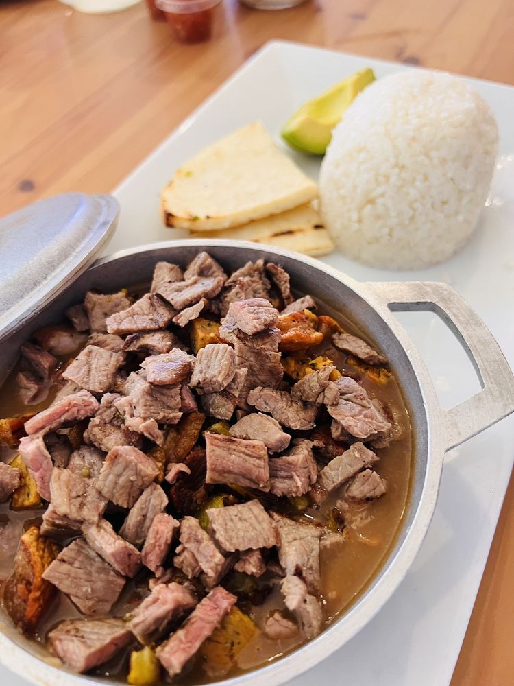 J & P Latin Cuisine
