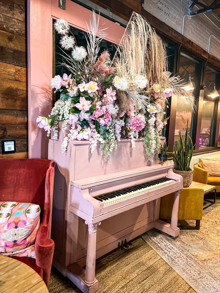 The Borough Market + Bar