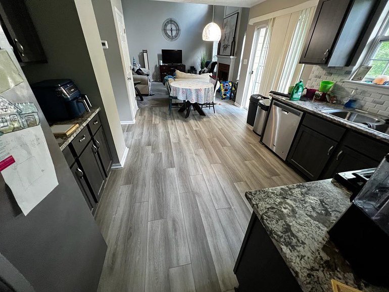 image of business Quick Hardwood Floors