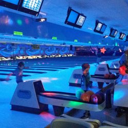 Star Lanes Bowling Center - Bowling - 2595 E Main St, Spartanburg, SC
