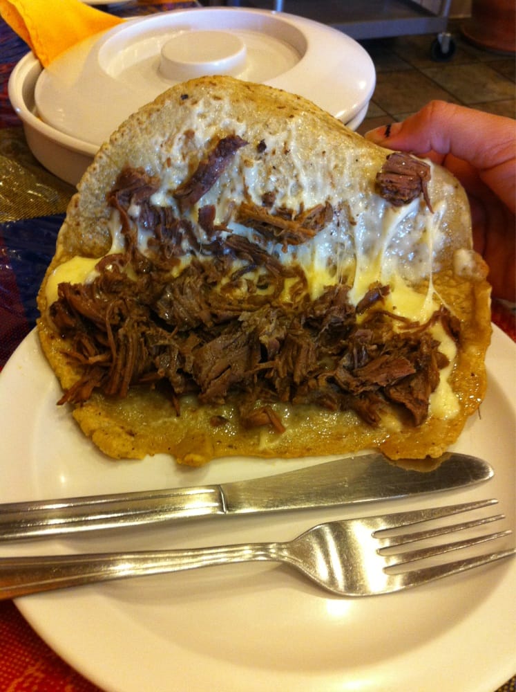 Quesadilla de birria de res. Yelp