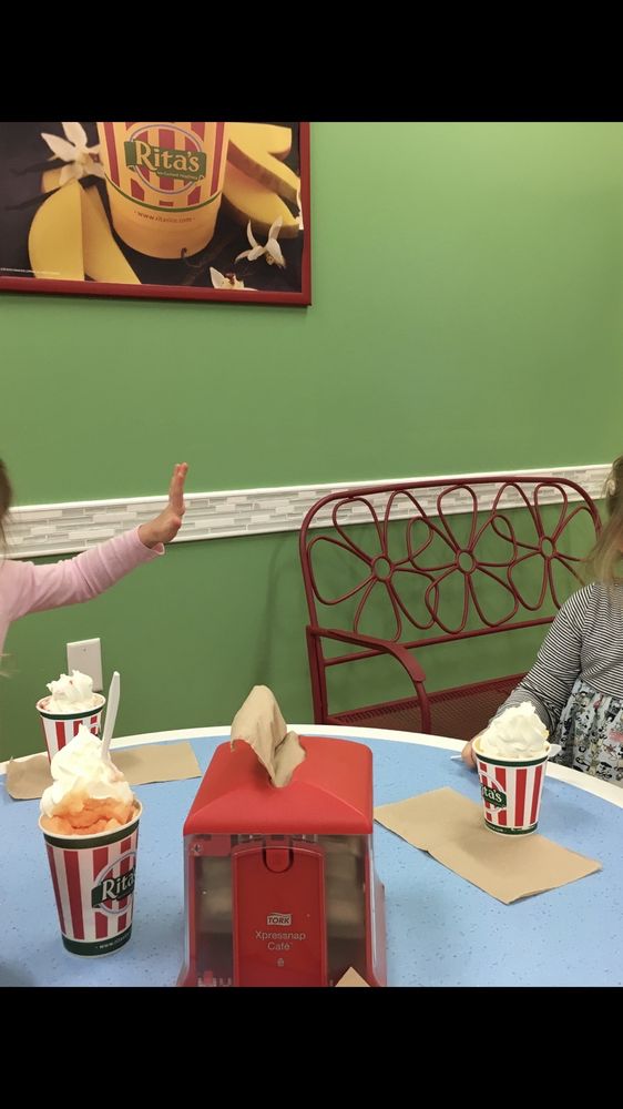 Rita's Italian Ice & Frozen Custard