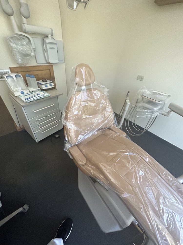 image of business Herbert McNeal Jr, DDS