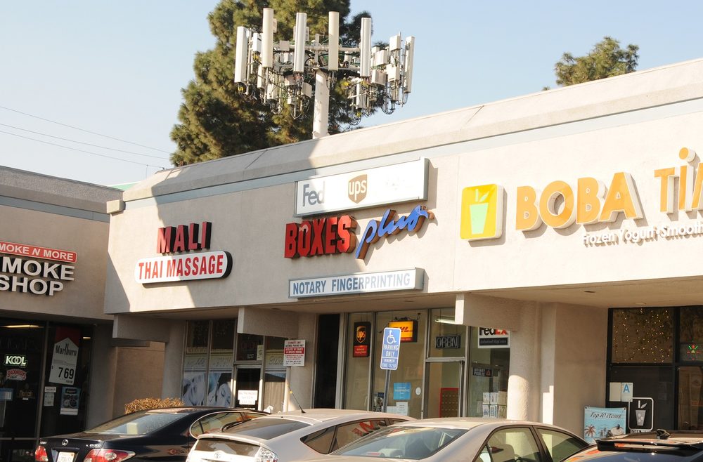 Boxes Plus Shipping Centers 11209 National Blvd, Rancho Park, Los