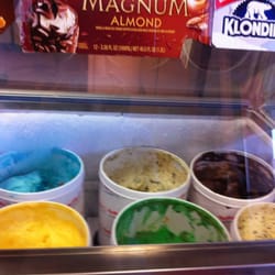 Vienna Donut & Ice Cream - 18 Photos & 45 Reviews - Donuts ...