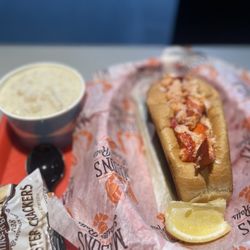 Mason's Famous Lobster Rolls - Seattle photo