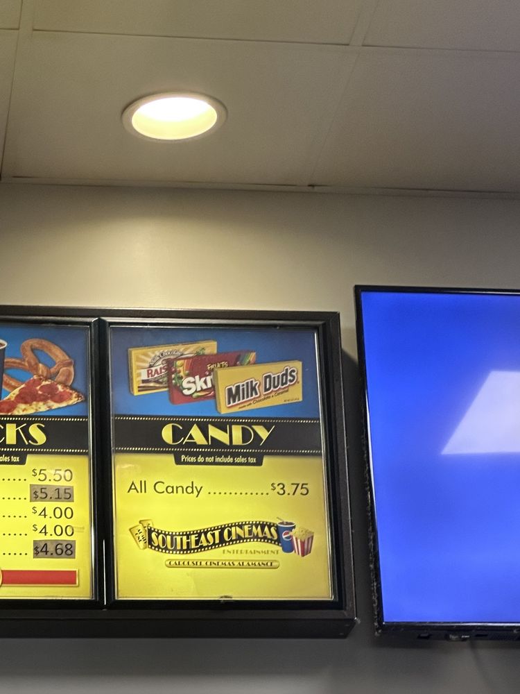 Carousel Cinema at Alamance Crossings