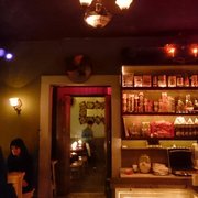 La Clandestina - México, D.F., Mexico. De afuera hacia adentro