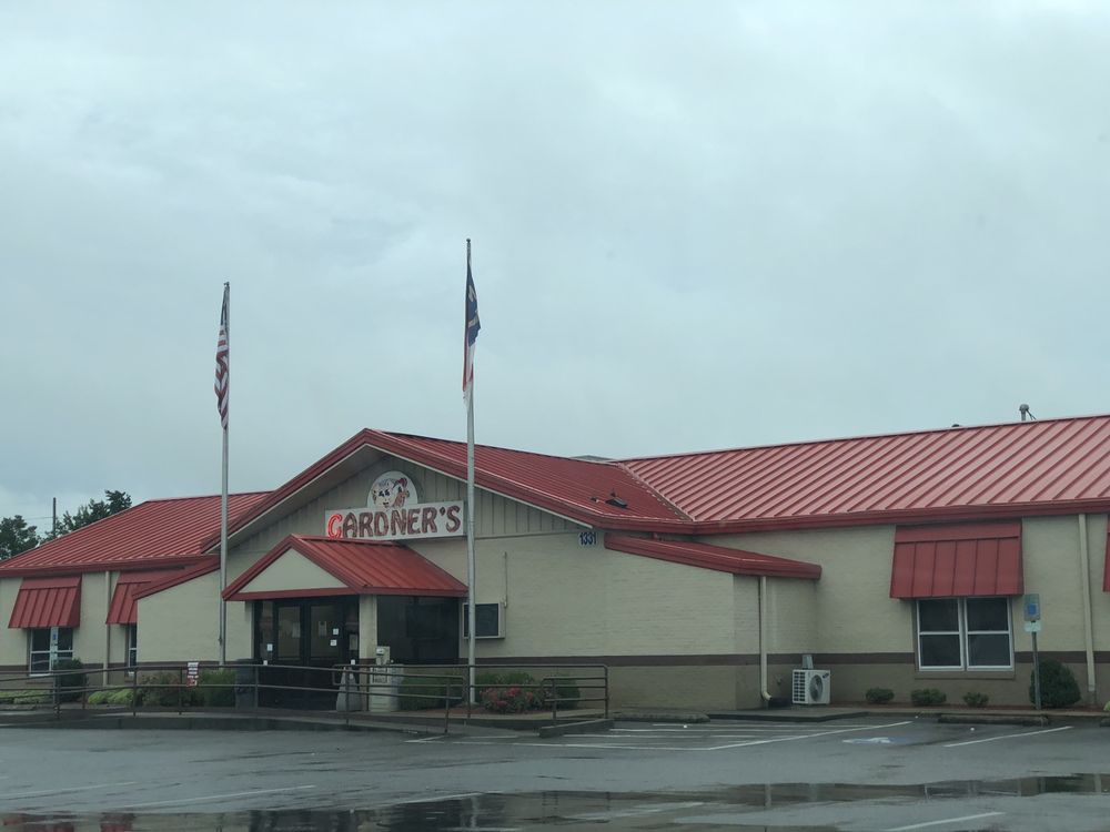 Gardner's Barbecue 301 Flagship Store