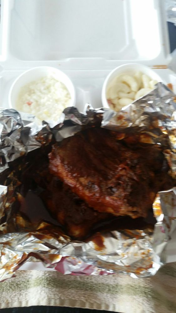 Ann's Bar-B-Que Ann's Bar-B-Que
