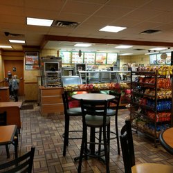 Subway Sandwiches 312 N Oak Ave Owatonna Mn Restaurant Photo Of Subway Owatonna Mn United States