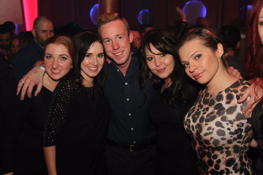 Room Nine Night Club