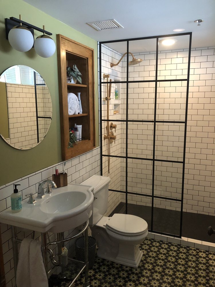 Britt & Tilson Glass