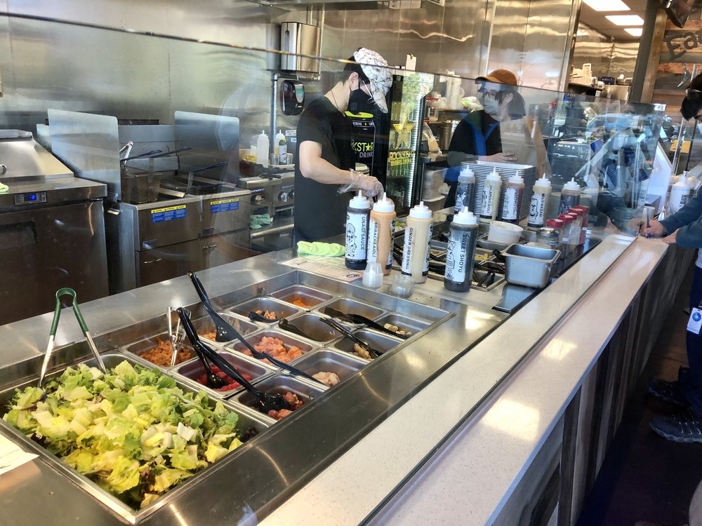 Yum Sushi Burrito & Poke