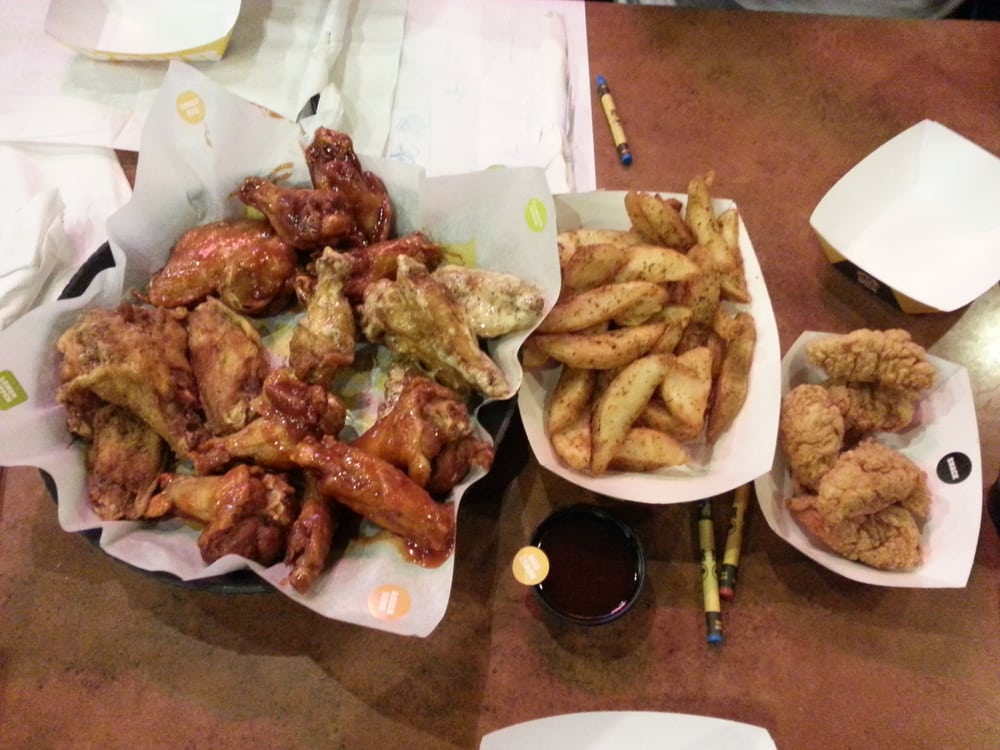 Asian Zing, Honey BBQ, Spucy Garlic, & Lemon Pepper wings ...