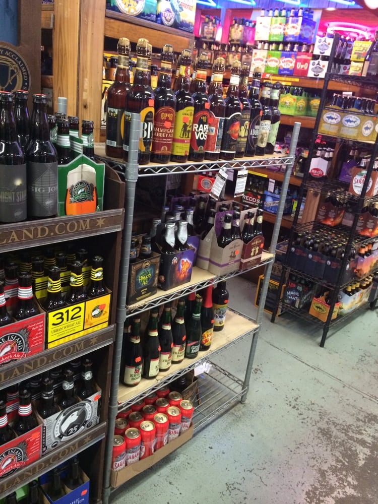 Frank’s Beverage Beer, Wine & Spirits 59 Cedar Swamp Rd, Glen Cove