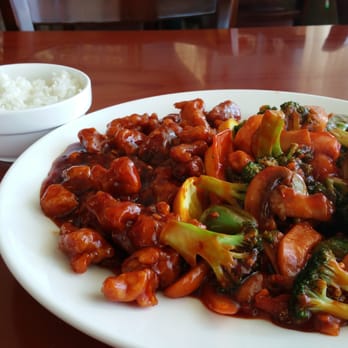 China King 18 Photos 34 Reviews Chinese 1075 S Main St Photo Of China King Greensburg Pa United States Dragon And Phoenix