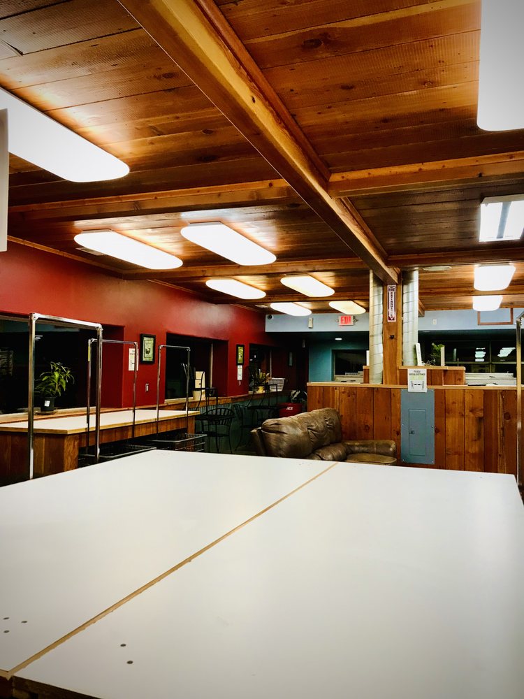 River Street Laundry