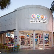 Ghiradelli Chocolate Company Closed 14 Photos 70 Reviews Miami Beach Chocolates Dylan S Candy Bar