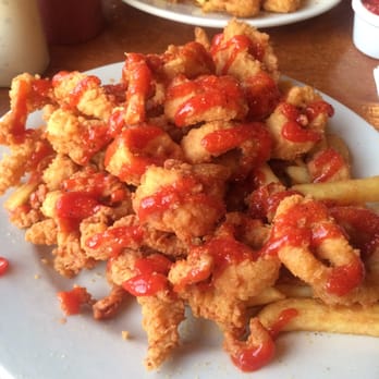 Weathervane Seafood Restaurant 15 Photos 36 Reviews Photo Of Weathervane Seafood Restaurant Chichester Nh United States Fries Clams And