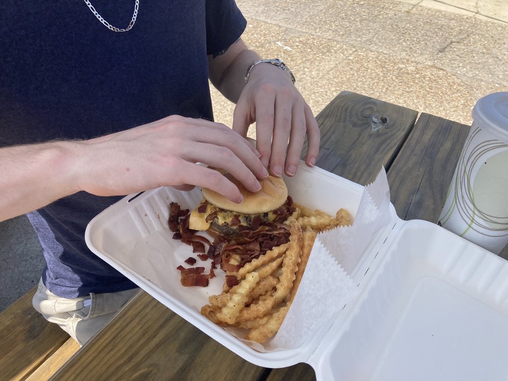 Snow Bird Burgers & Cones