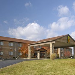 Super 8 By Wyndham Lebanon Hotels 1831 W Elm Mo Photo Of Super 8 By Wyndham Lebanon Mo United States
