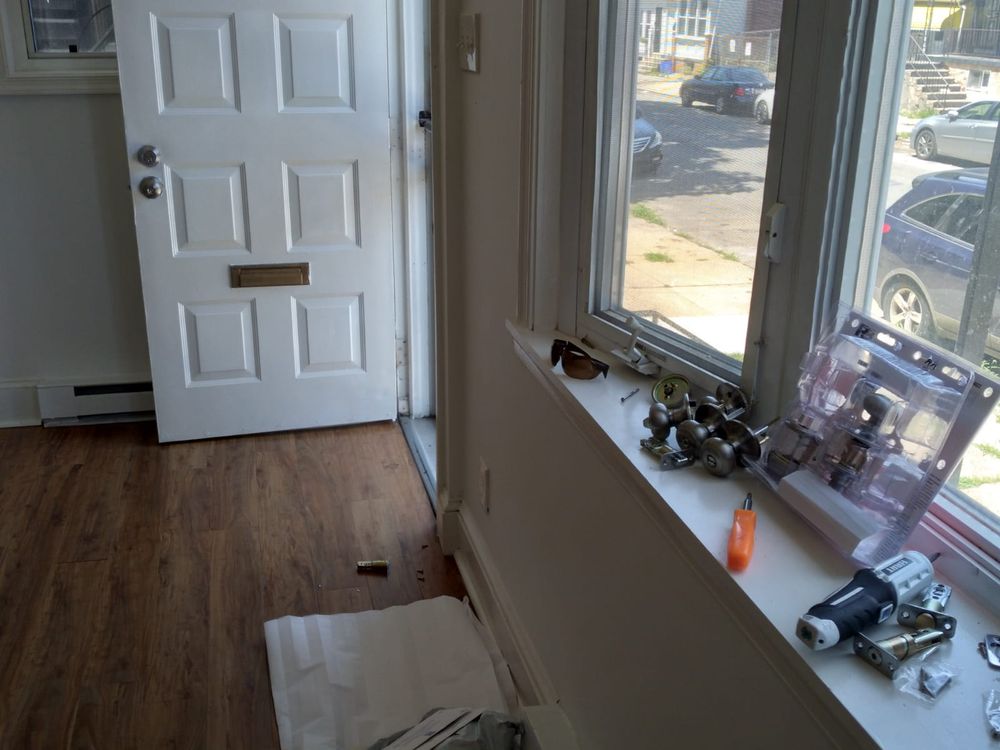 Superb Locksmith Service