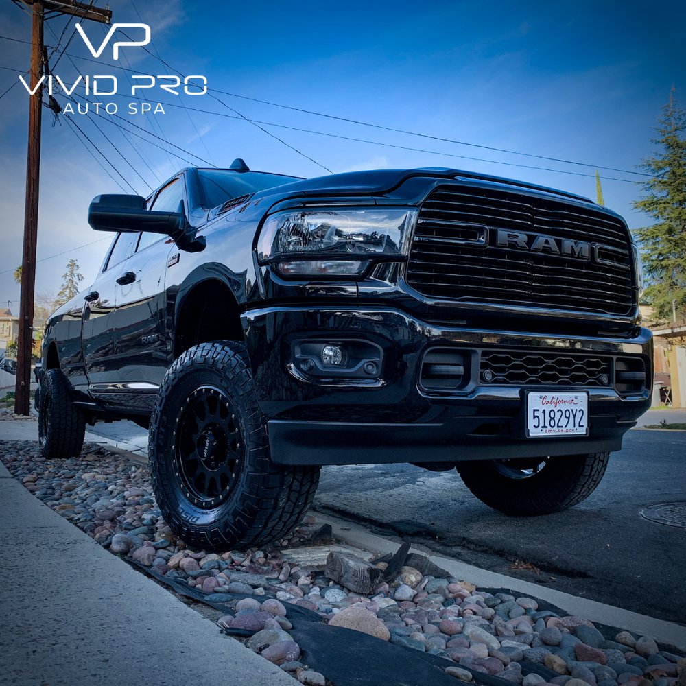 Vivid Pro Auto Spa