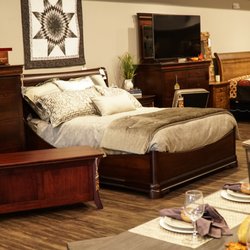 Dutchcrafters 54 Photos 17 Reviews Furniture S 3709 N Photo Of Dutchcrafters Sarasota Fl United States Bedroom Furniture In The