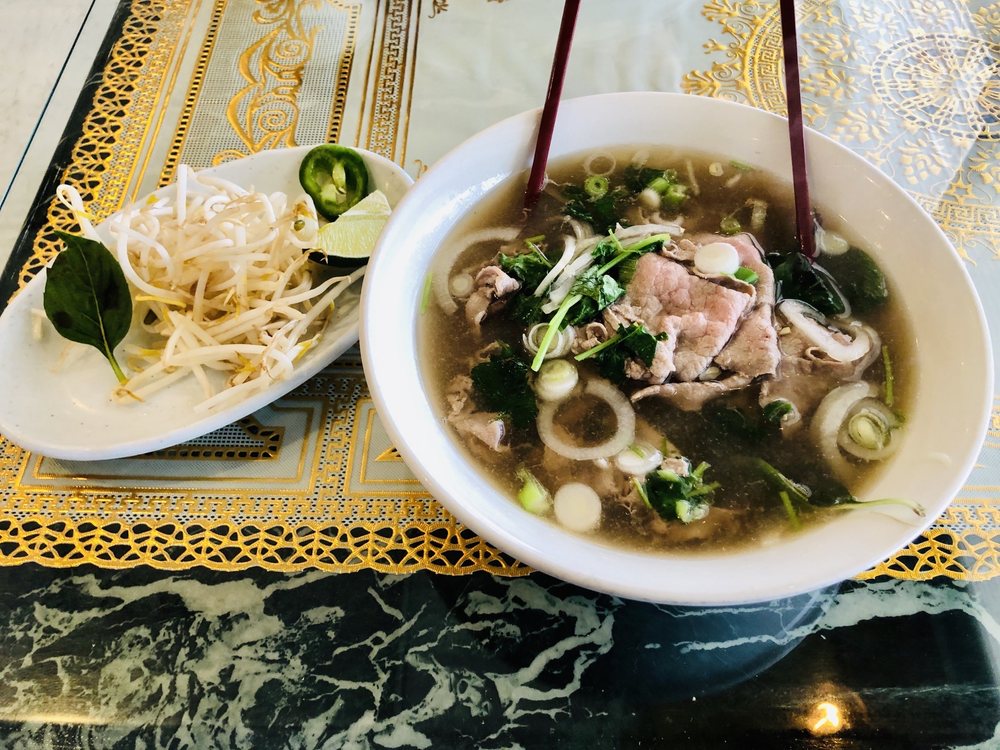 Pho 44