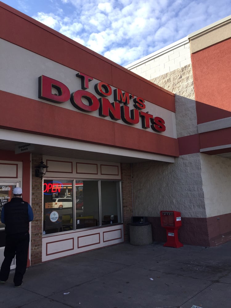 Tom’s Donuts Donuts 6328 E State Blvd, Fort Wayne, IN Phone