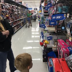 walmart cedar rapids iowa