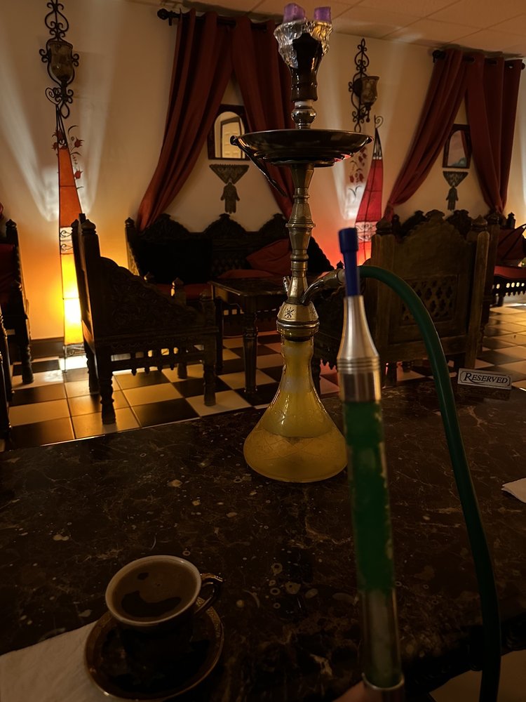 Walker's Hookah Cafe