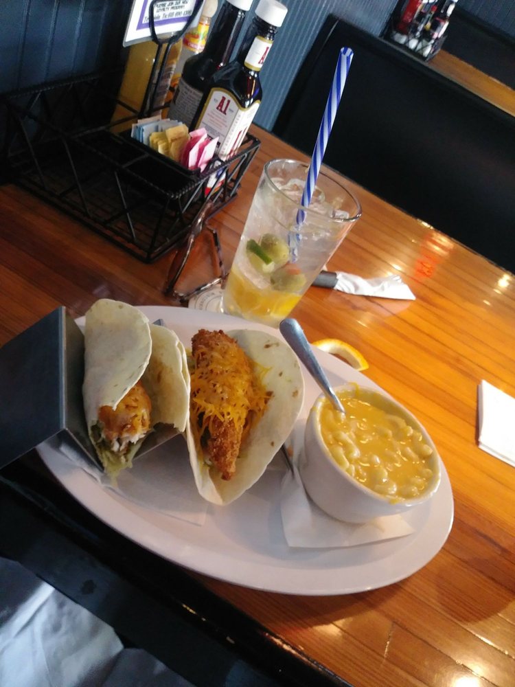 Reifschneider's Grill & Grape
